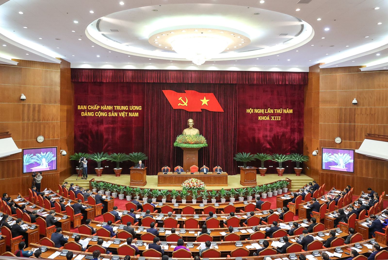 Không bố trí cán bộ từng bị kỷ luật giữ chức vụ cao hơn sau sáp nhập